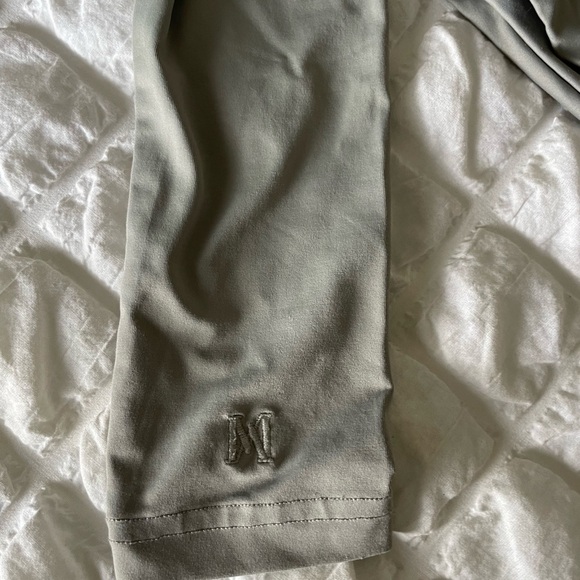 Meshki Emely  Fitted Long Sleeve Crop Top - Picture 7 of 10